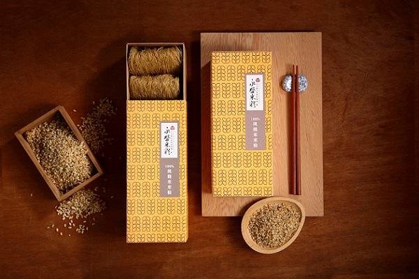 Eternal Bonds Gift Box, Brown Rice Noodles